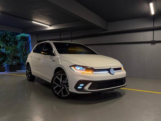 VOLKSWAGEN POLO 1.4 250 TSI GTS AUTOMÁTICO VOLKSWAGEN POLO 1.4 250 TSI GTS AUTOMÁTICO